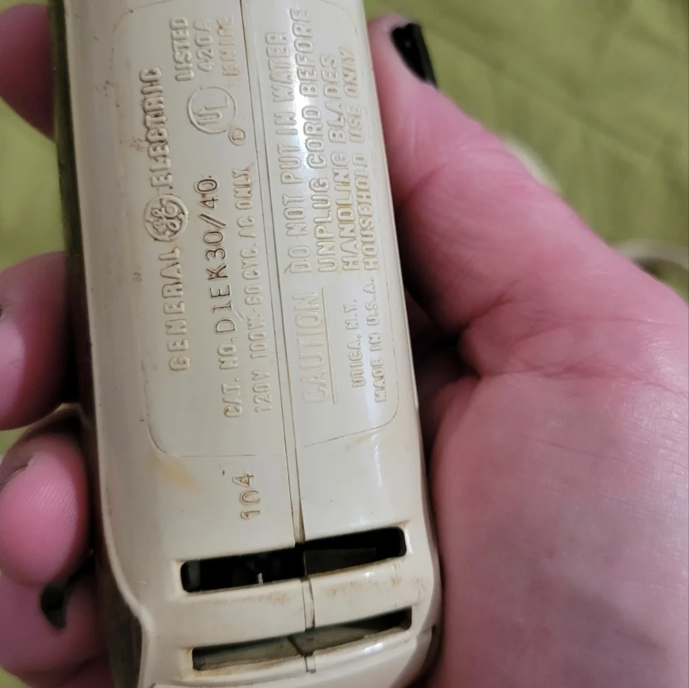 Vintage GE electric knife
